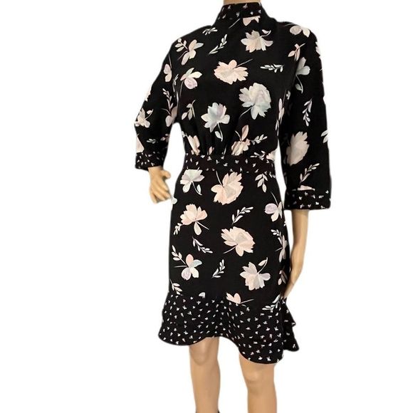 Limited  High Neckline Dress  - Picture 4 of 14